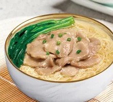 Sour Cabbage Pork Noodles