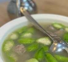 Wengua Chicken Frame and Guancheng Fish Dumpling Soup