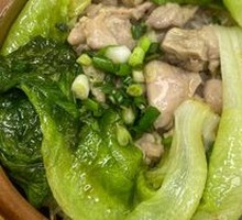 Stir-fried Chicken Claypot Rice