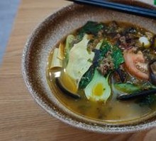 Old Kunming Small Pot Rice Noodles