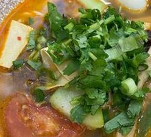 Dai-style Sour Soup Rice Noodles