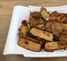 Stir-fried Tofu with Pork