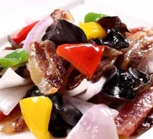 Assorted Preserved Meat Stir-fried with Cucumber Slices