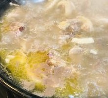 Shan Chicken Pot