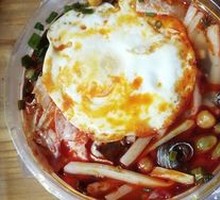 Egg Spicy Snail Noodles