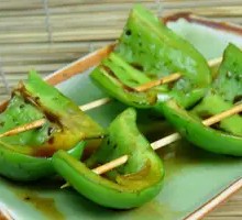 Stir-fried Squid with Green Pepper and Onion