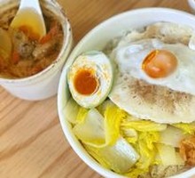 Salted Egg Meat Pudding Steamed Rice