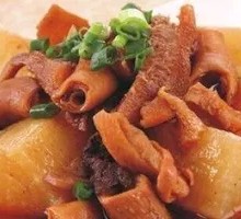 Radish and Wheat Gluten with Offal Noodles