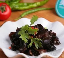 Cold-mixed black fungus