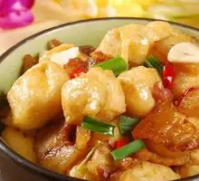 Fried Tofu Braised Pork