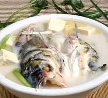 Fish Head and Tofu Soup with Coriander