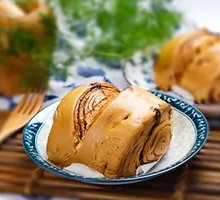 Hand-Torn Brown Sugar Steamed Bun