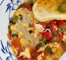 Tomato and Egg Noodles