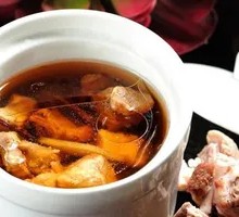 Tea Tree Mushroom and Pork Bone Soup