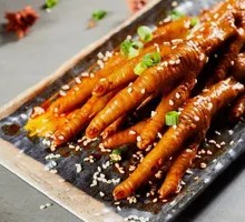 Spicy Braised Chicken Feet