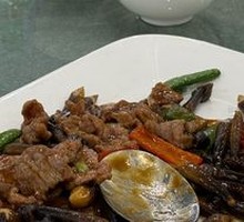 Beef Stir-fried with Mushrooms