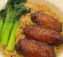Swiss Sauce Chicken Wings with Noodles
