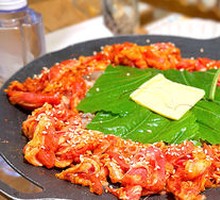 Spicy Octopus and Beef Stir-fry