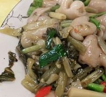 Sour Cabbage Stir-Fried Intestines