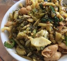 Sour Cabbage and Intestines