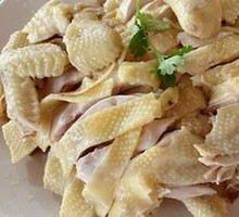 Free-range Chicken with Fan-shaped Cut