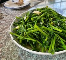 Stir-Fried Bok Choy with Garlic