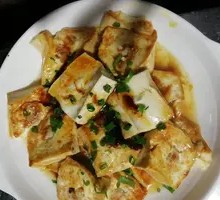 Pan-Fried Tofu with Sauce