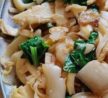 Stir-Fried Fresh Bamboo Shoots with Pork Belly