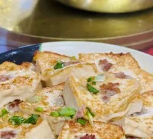 Pan-Fried Tofu with Sauce