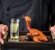 Crispy Young Selenium-enriched Pigeon with Lemon Sauce