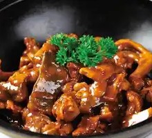 Bamboo Shoot and Snail Stir-fry with Perilla