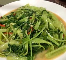Stir-Fried Water Spinach with Chili Strips