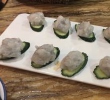 Hand-Beaten Fresh Shrimp Dumplings