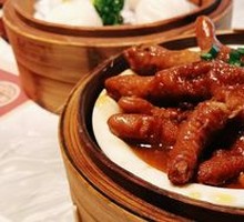 Good Flavor Sauce Steamed Chicken Feet