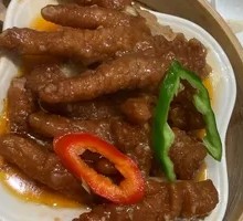 Peanut Stewed Chicken Feet