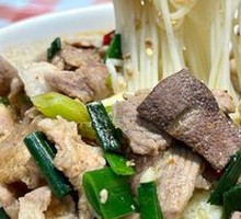 Stewed Pork Noodles