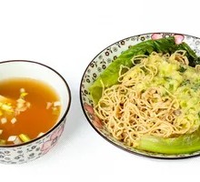 Ginger and Scallion Noodles