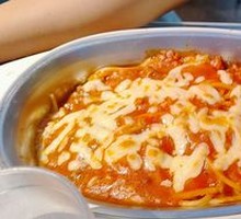 Beef Sauce Noodles in Clay Pot