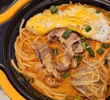 Tom Yum Seafood Beef Noodle