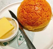 Pineapple Oil Sandwich