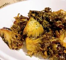 Charcoal-Grilled Japanese Enoki Mushrooms