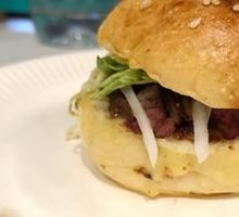 Special Mini Smoked Beef Burger