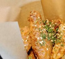 Sea Salt Caramel Chicken Wings