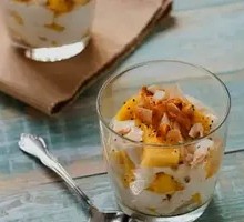 Pineapple Oat Yogurt Cup