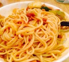 Stir-fried Bean Curd with Meat Noodles