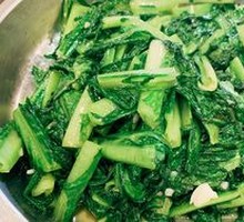 Stir-Fried Bitter Melon with Garlic