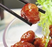 Black Vinegar Fruit Pork