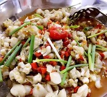 Spicy Frog with Pickled Chili