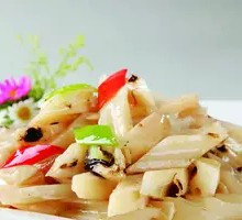 Stir-Fried Lotus Root Cubes