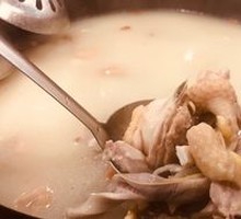 Wild Cordyceps Flower Pig's Trotter Chicken Soup